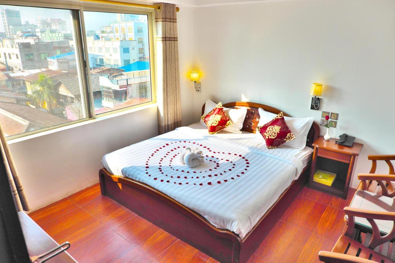 Kaung Myint Hotel Mandalay